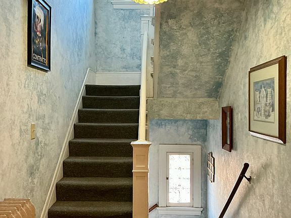 2nd image of 101 E Willamette Ave #5