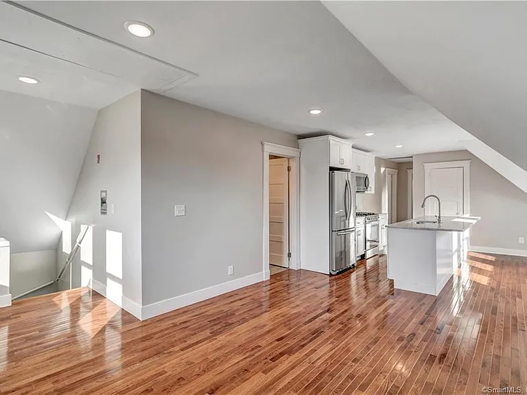 22 Hubinger St #3 — Photo 6