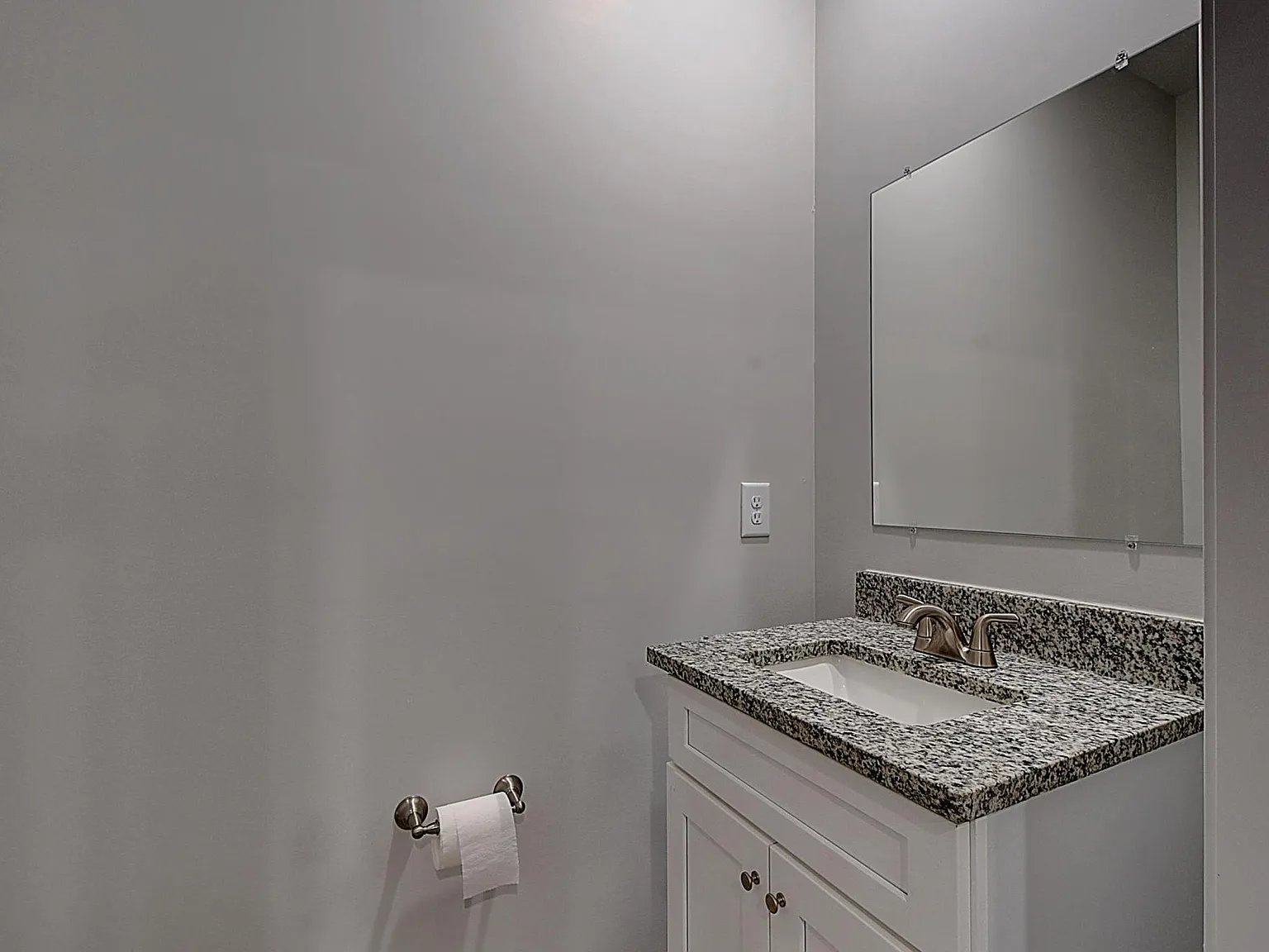 1080 Packing House Rd — Photo 4