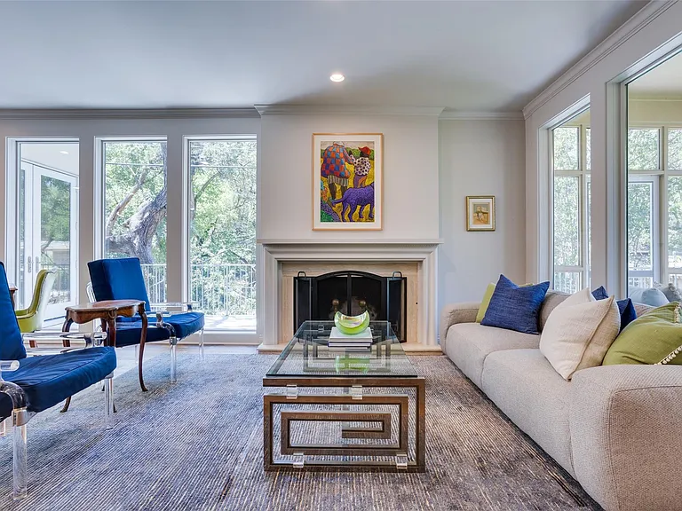 3231 Tarryhollow Dr — Photo 10