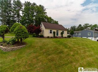 190 S Hanford Ave, Jamestown, NY