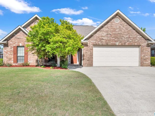 221 Queens Gate, Maylene, AL 35114