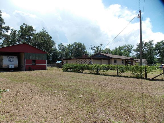2nd image of 3621 NW 17th Ave