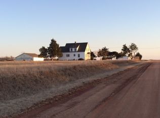 22906 S Obee Rd, Pretty Prairie, KS 67570