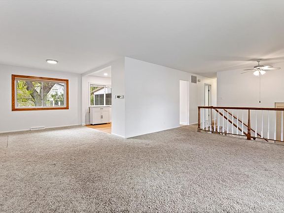 2nd image of 644 N Glenn Dr