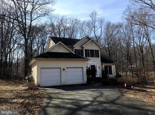 13079 Wilt Store Rd, Leesburg, VA 20176