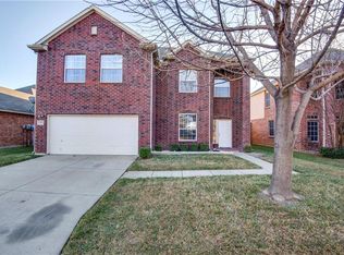 1936 Creek Crossing Dr, Justin, TX 76247