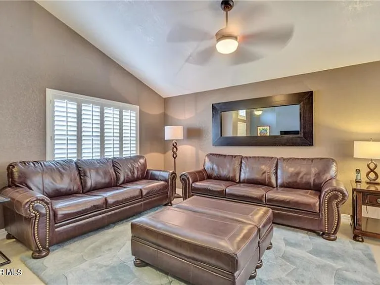 7067 Crown Ridge Dr — Photo 13