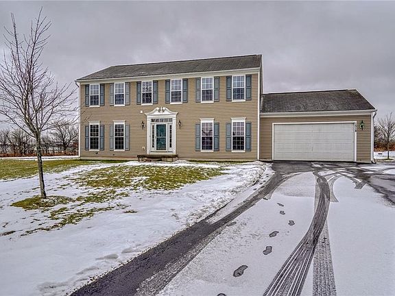 2nd image of 1518 Emma Ln