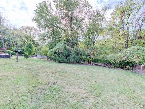 5th image of 26 Soutee Dr