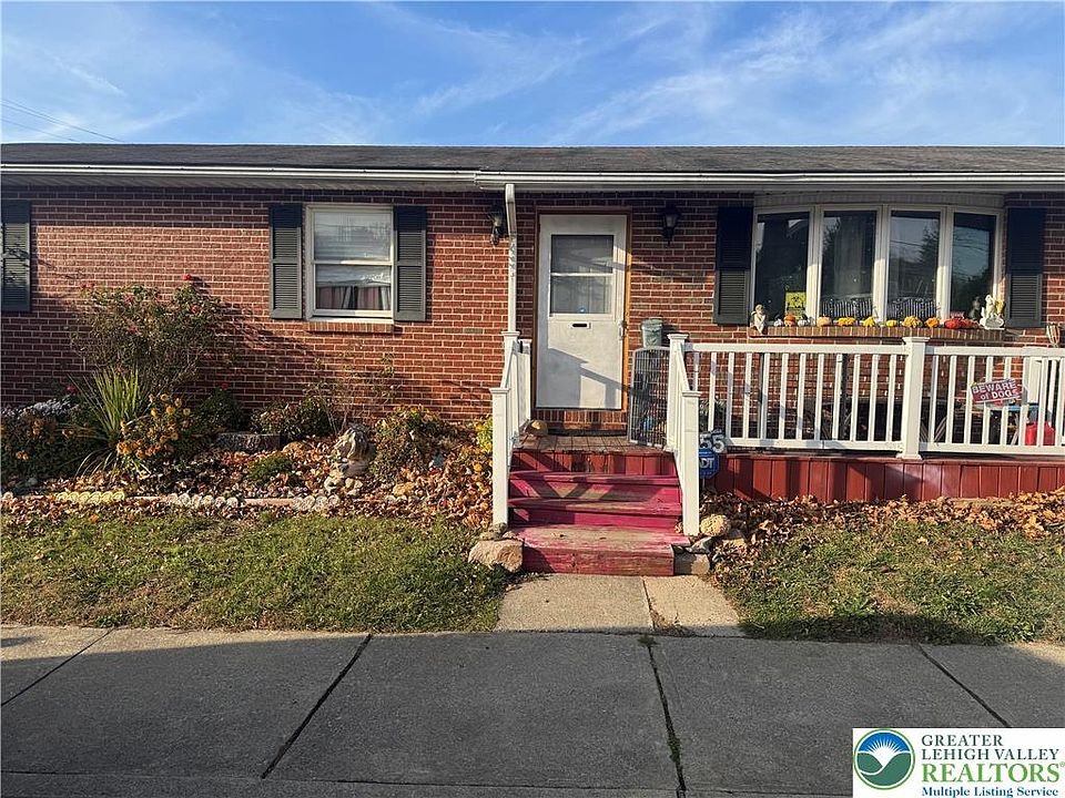 1st image of 2347 S Law St