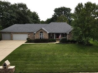 1723 Windmill Dr, Avon, IN 46123