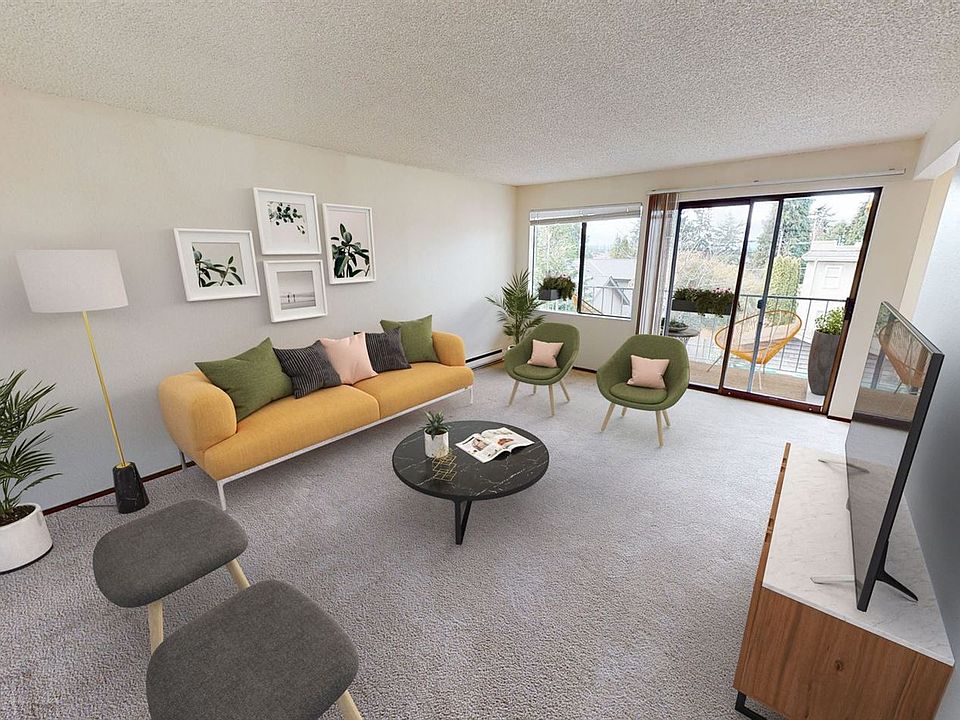 1st image of 10725 Greenwood Ave N APT 101