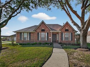 2834 Martina Dr, Friendswood, TX 77546