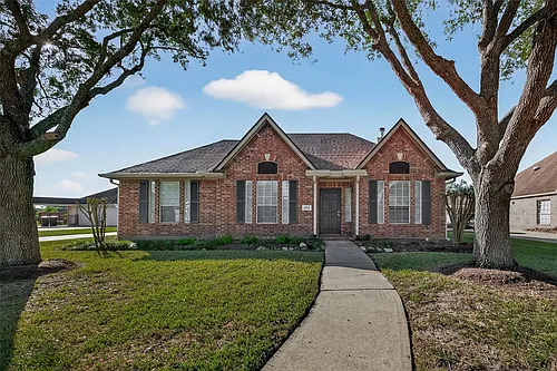2834 Martina Dr Photo 1