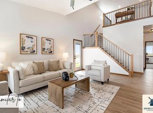 2507 E Cama Pl, Sioux Falls, SD 57108