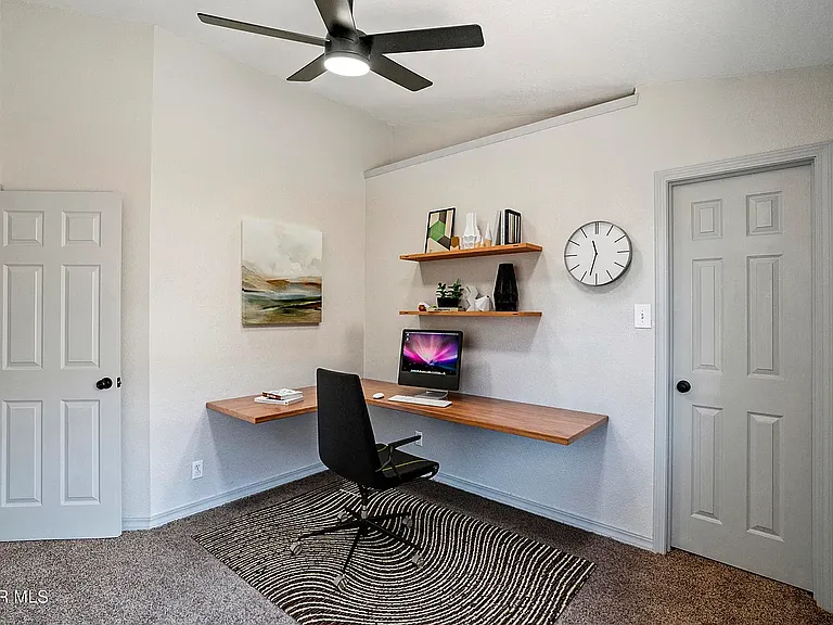 1338 John Phelan Dr — Photo 3