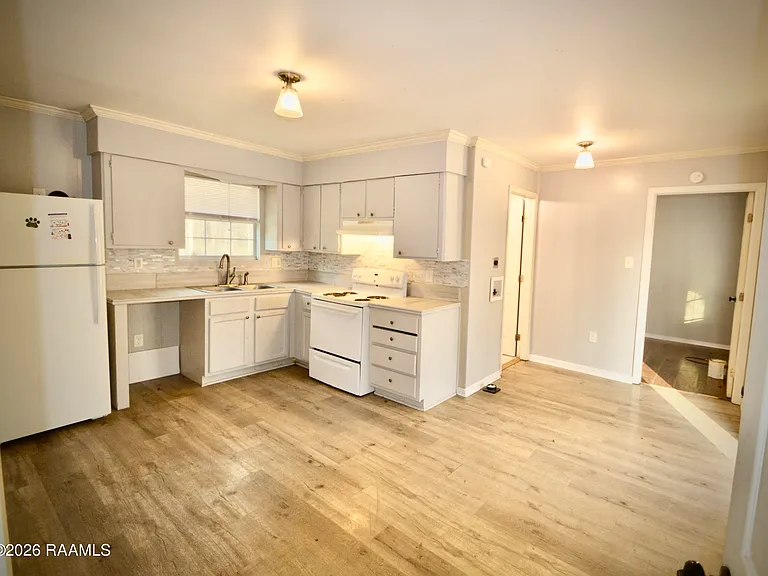 1037A Brown Rd — Photo 5