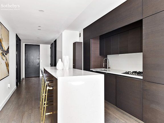5th image of 20 Pine St APT 501