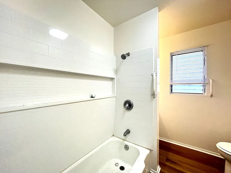 RV NT 307 - 319 — Photo 18