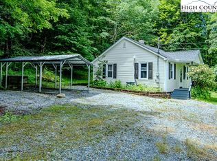 450 Arnett Rd, Banner Elk, NC 28604