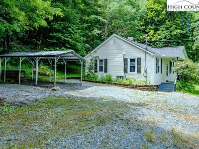 450 Arnett Road, Banner Elk, NC, 28604