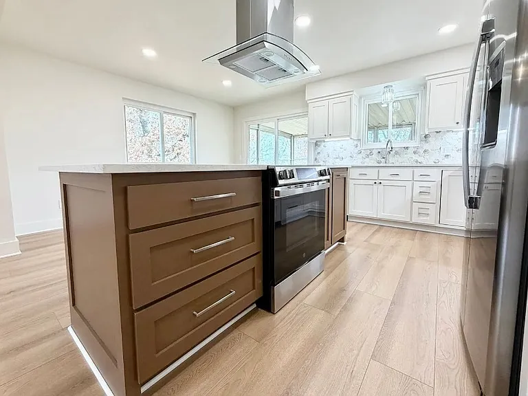 Kitchen area.