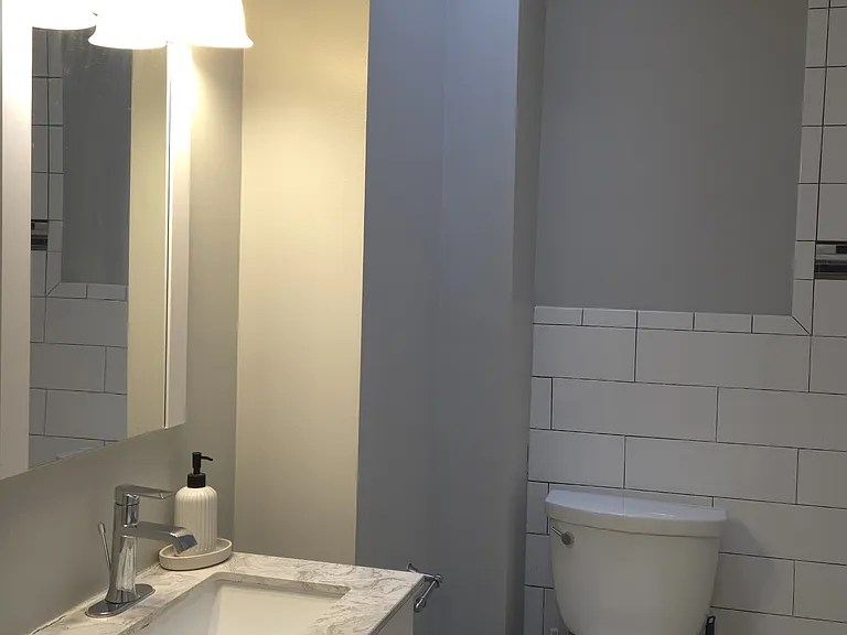 356 Krams Ave — Photo 29