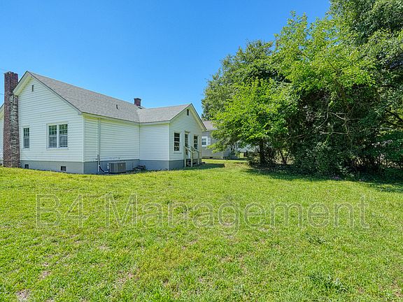 5th image of 151 Church St