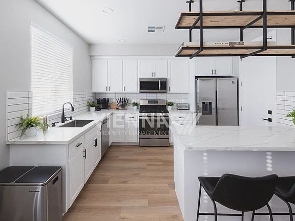 4th image of 5843 Del Campo Ln
