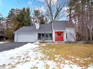 36 May Apple Way, Malta, NY 12020