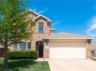 6505 Stone Lake Dr, Fort Worth, TX 76179