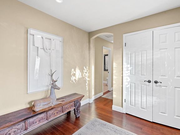 5th image of 5482 Bobbywood Ave