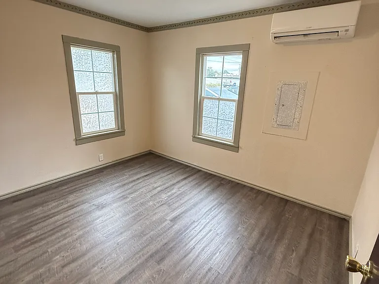 500 Rock Island Rd — Photo 36