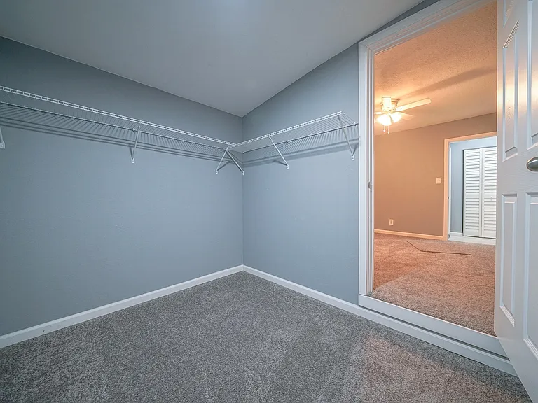934 Ridge Ave #2 — Photo 7