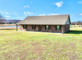3693 State Highway 71 Hwy, Quinton, OK 74561