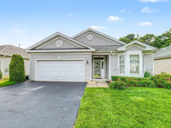 103 Oxford Ct, Galloway, NJ 08205