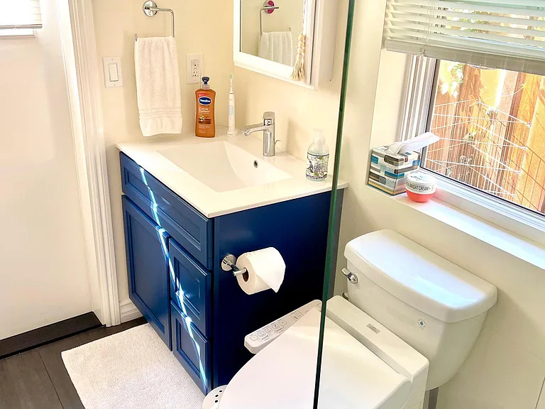 1189 Glenn Ave #2 — Photo 8