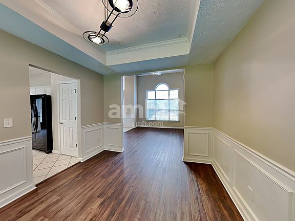 5th image of 140 Windy Cir