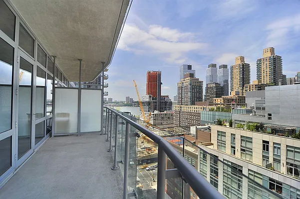 Sold by Corcoran | media 8