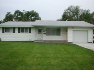 1003 N Lake St, Lexington, NE 68850