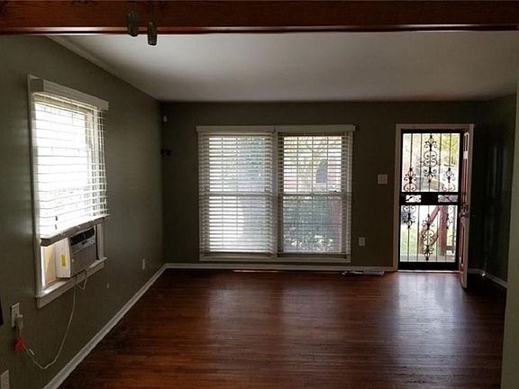 2nd image of 7108 Chryslon Ln
