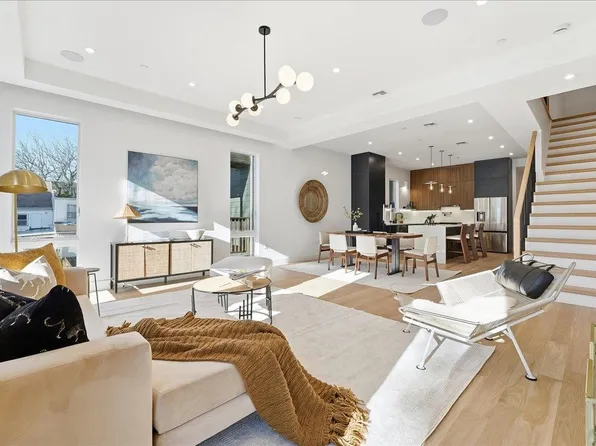 105 Laidlaw Avenue image 2 of 25