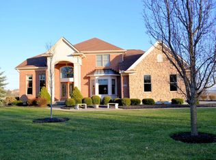 6976 Torrington Ln, West Chester, OH 45069