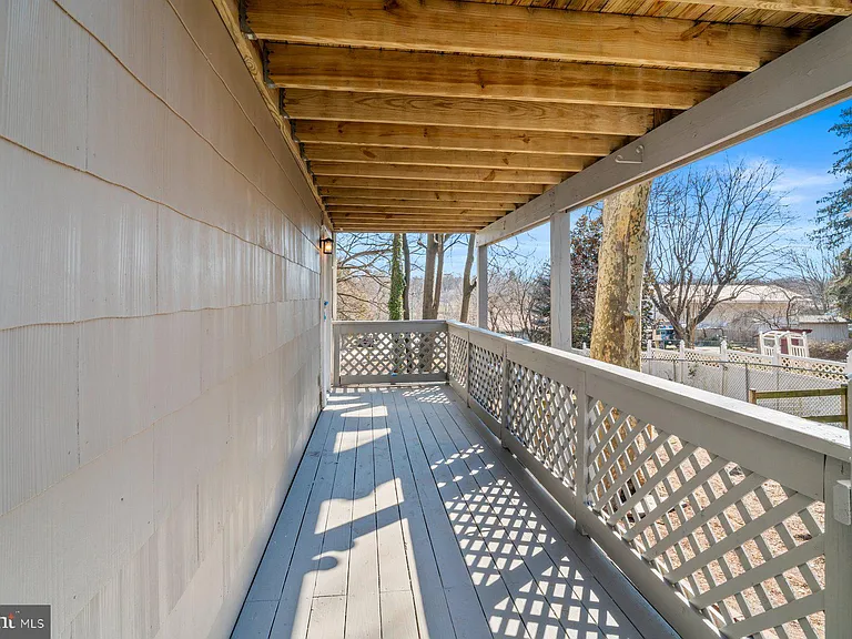 81 Liberty St #2 — Photo 2