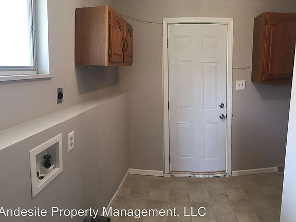 4th image of 389 Erieview Blvd