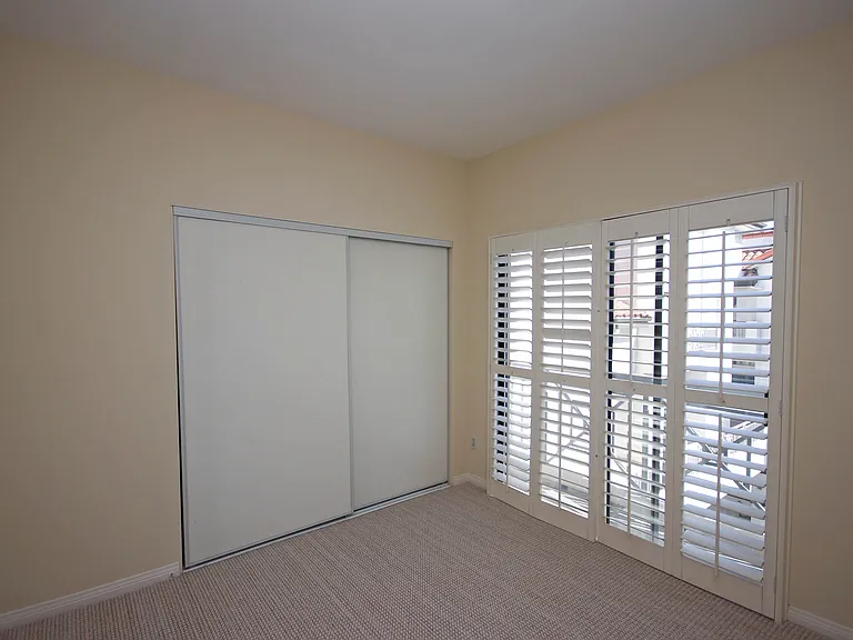 111 S Oak Knoll Ave #203 — Photo 18