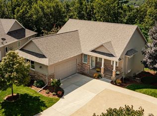 1568 Salem Ct SW, Rochester, MN 55902