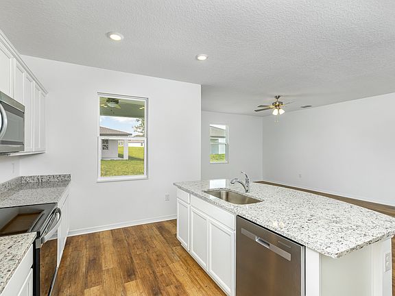 Chef-ready kitchen of the Capri