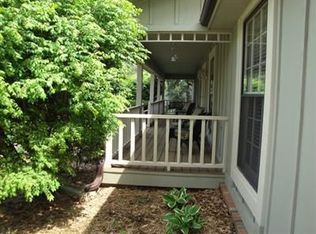 4346 E Linwood St, Springfield, MO 65809